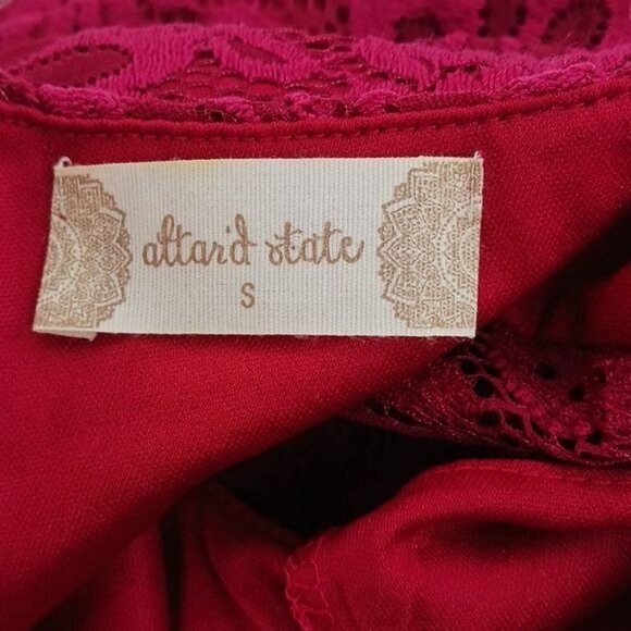Altar'd State Dress Red Lace Floral Shift Short Sleeve Womens Size Small - Picture 6 of 6